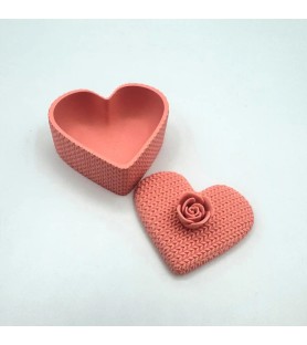 Boîte en cœur avec couvercle et bouton en roses - Pêche