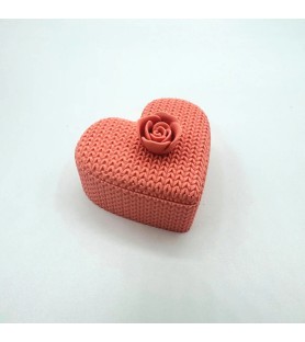 Boîte en cœur avec couvercle et bouton en roses - Pêche