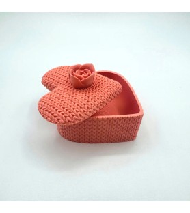 Boîte en cœur avec couvercle et bouton en roses - Pêche