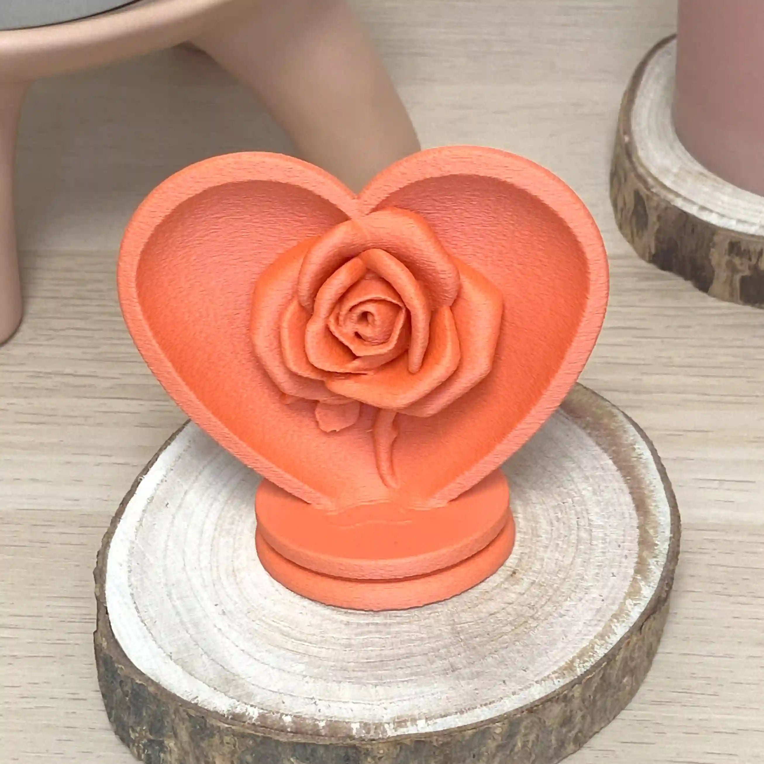 Une rose dans un cœur