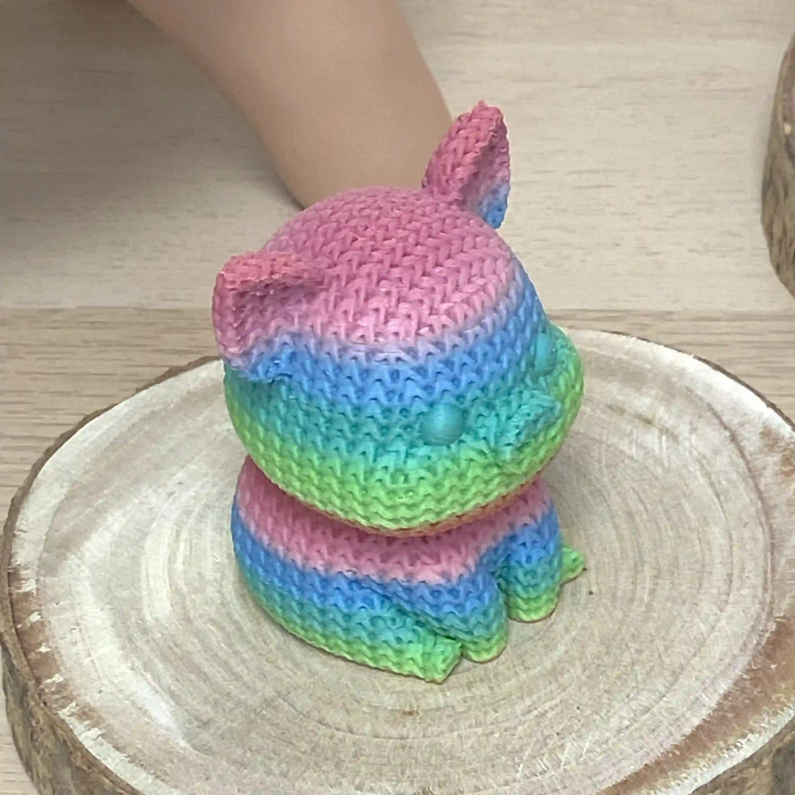 Cochon assis tricot