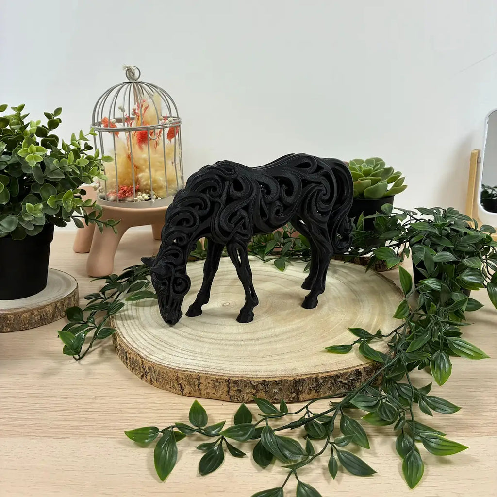 Cheval Au Pre imprimé en 3D | Figurine 3D - POMM Créations