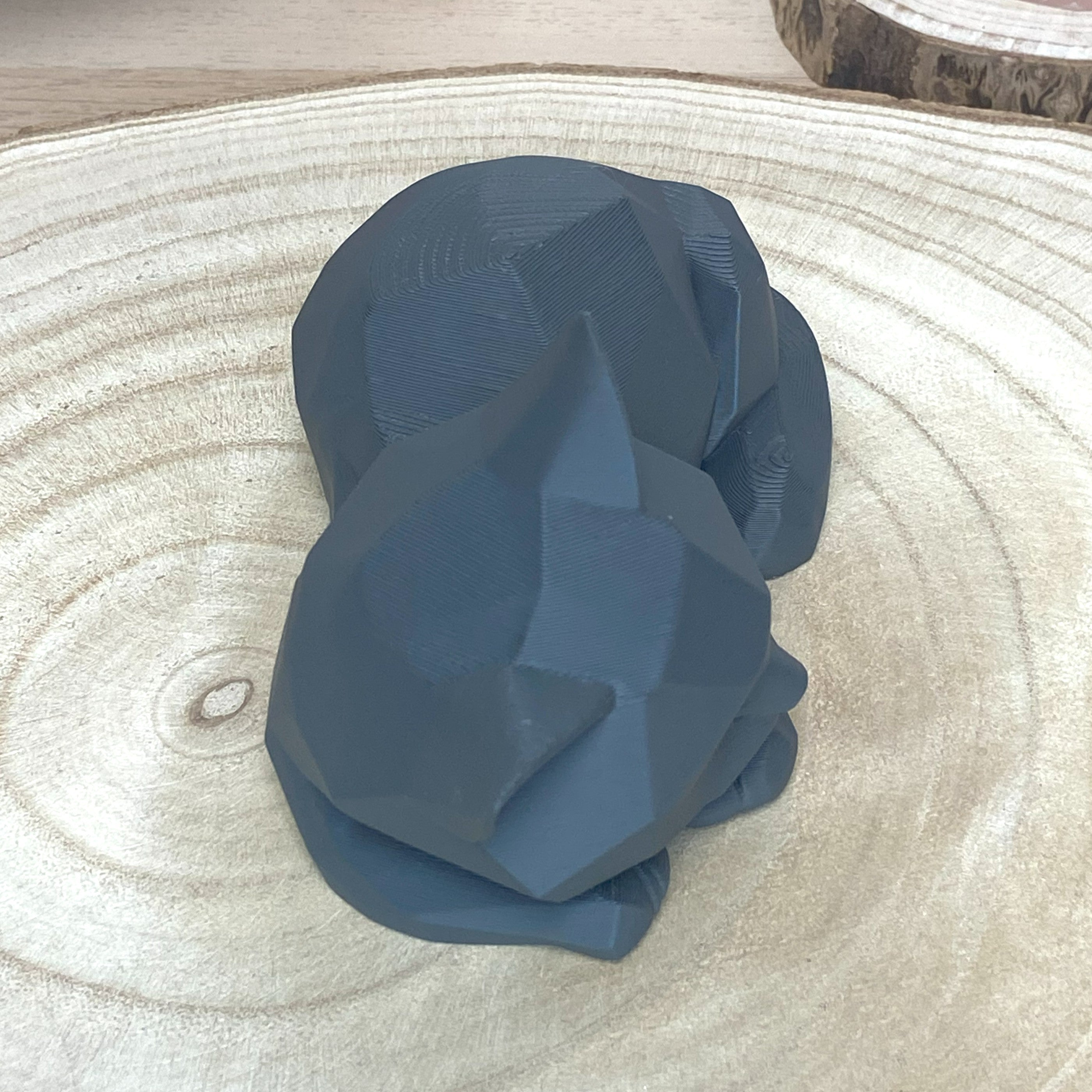 Chat couché et endormi en style origami imprimé en 3D | Décoration 3D - POMM Créations