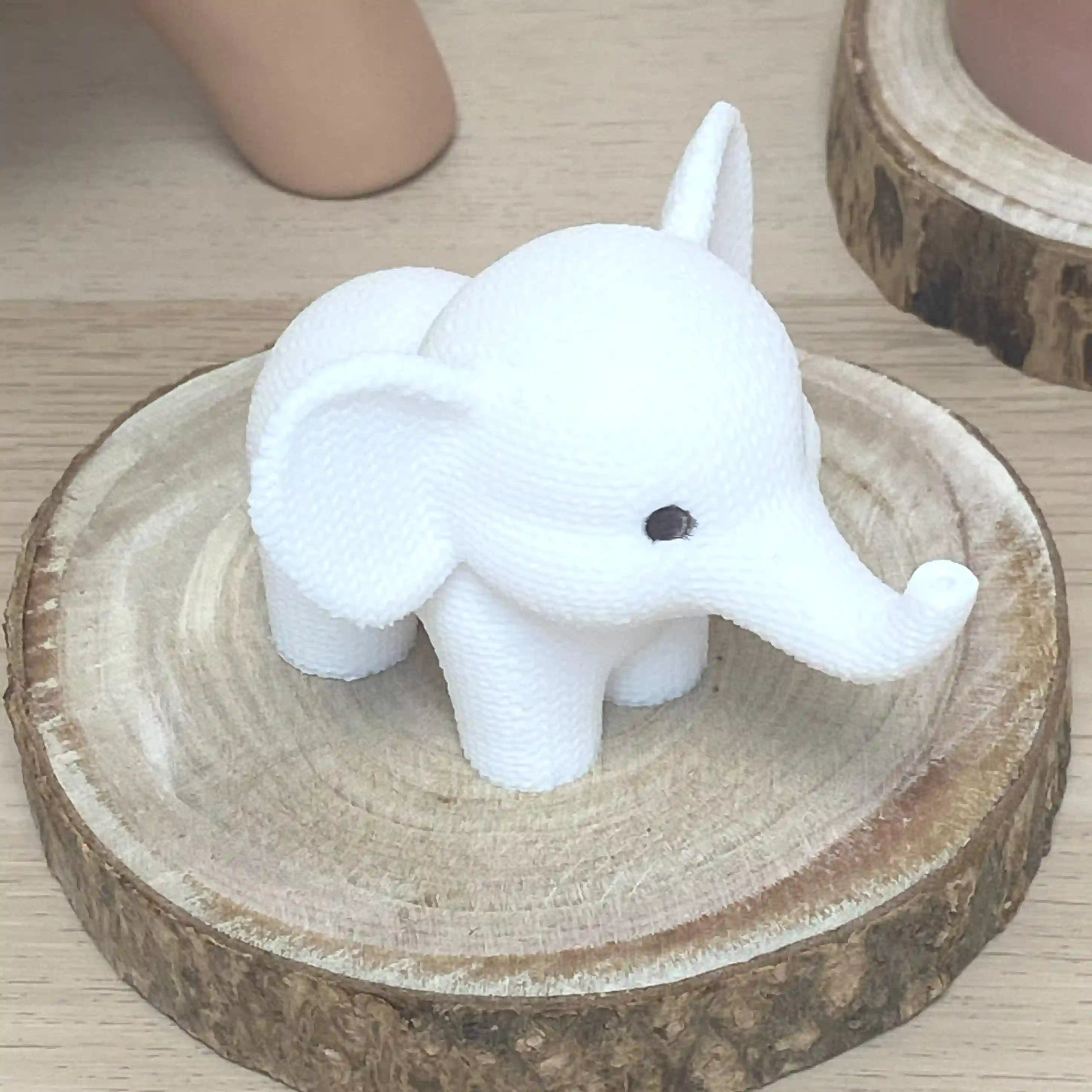Éléphant tricot