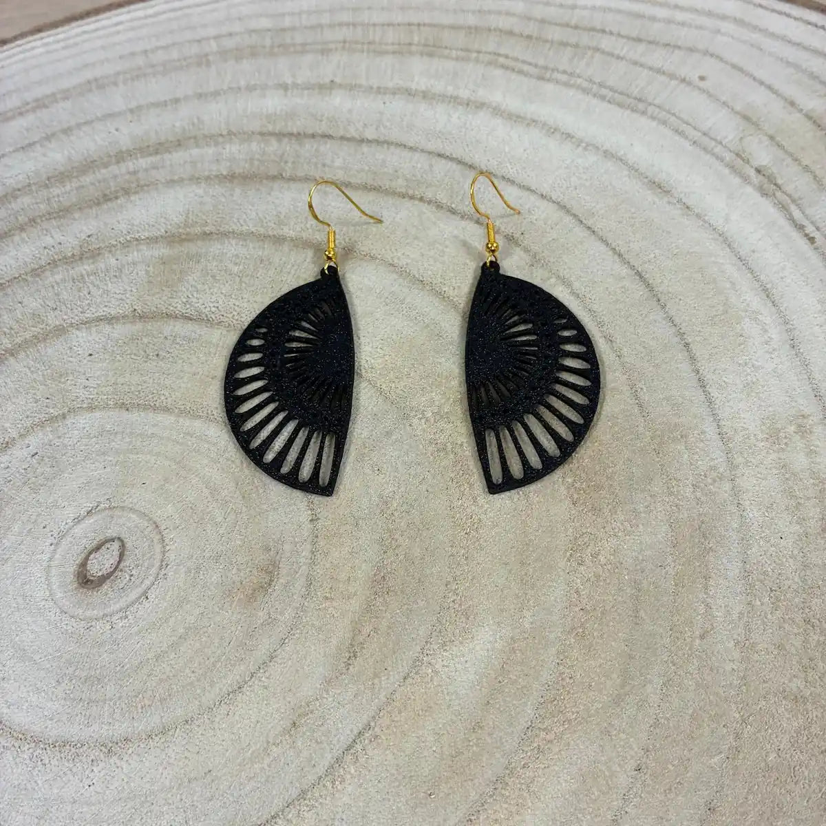 Boucles d'oreilles "Rayon de soleil" noir/doré imprimées en 3D | Bijoux 3D - POMM Créations