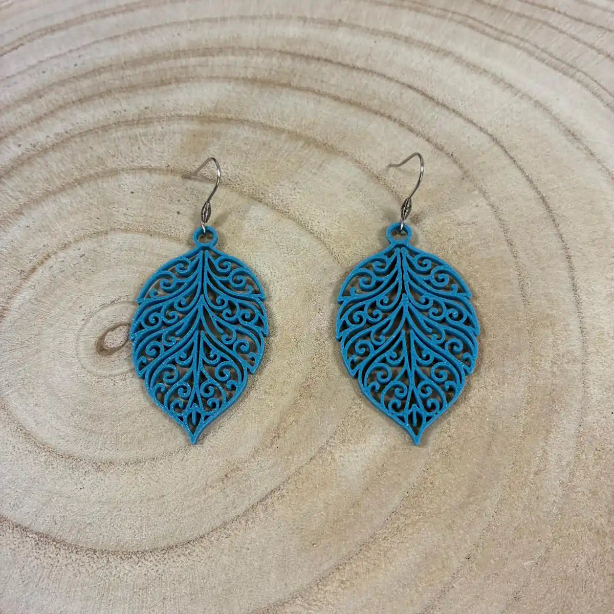 Boucles d'oreilles "Feuillage royal" turquoise/argenté imprimées en 3D | Bijoux 3D - POMM Créations