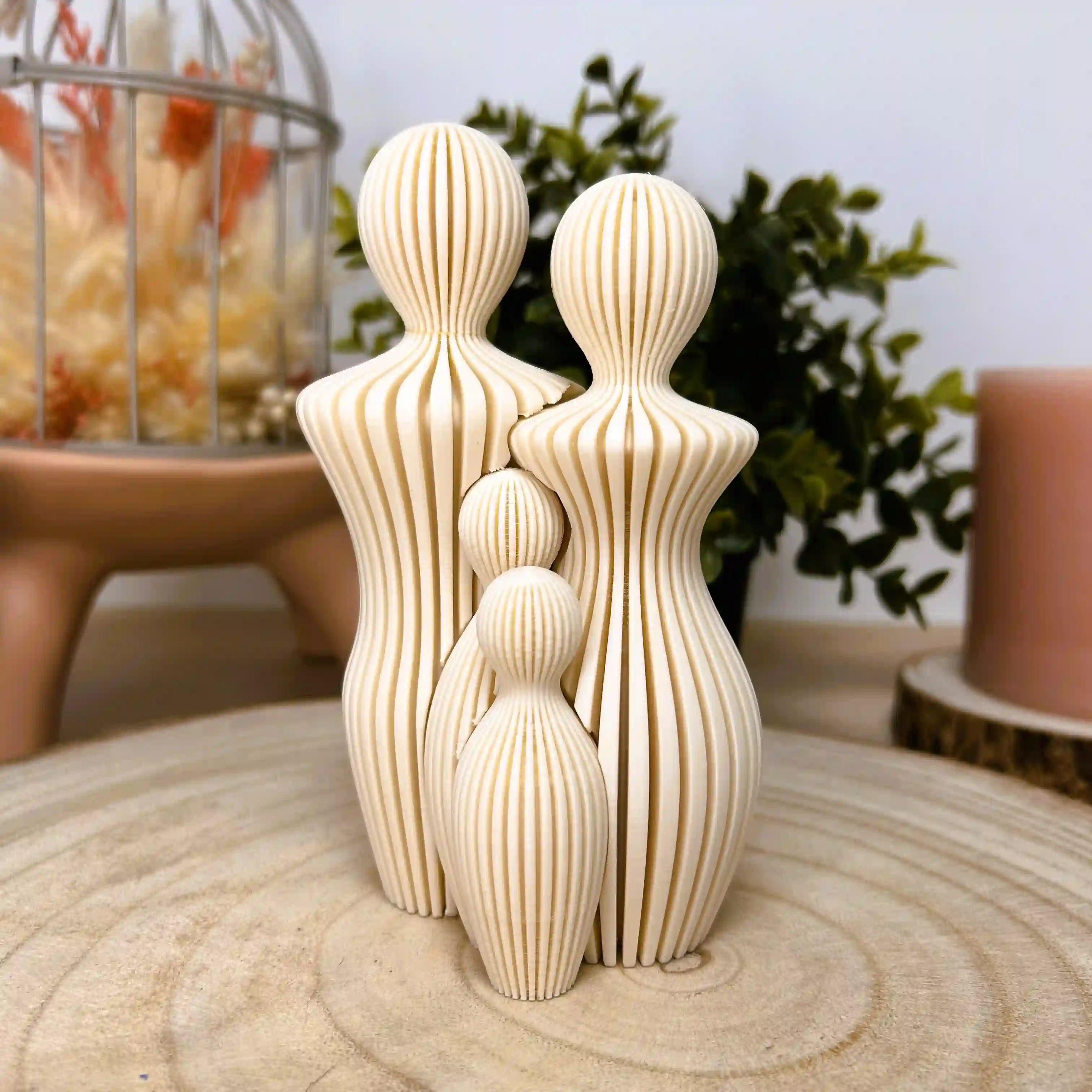 Famille avec 2 enfants imprimée en 3D | Décoration 3D - POMM Créations