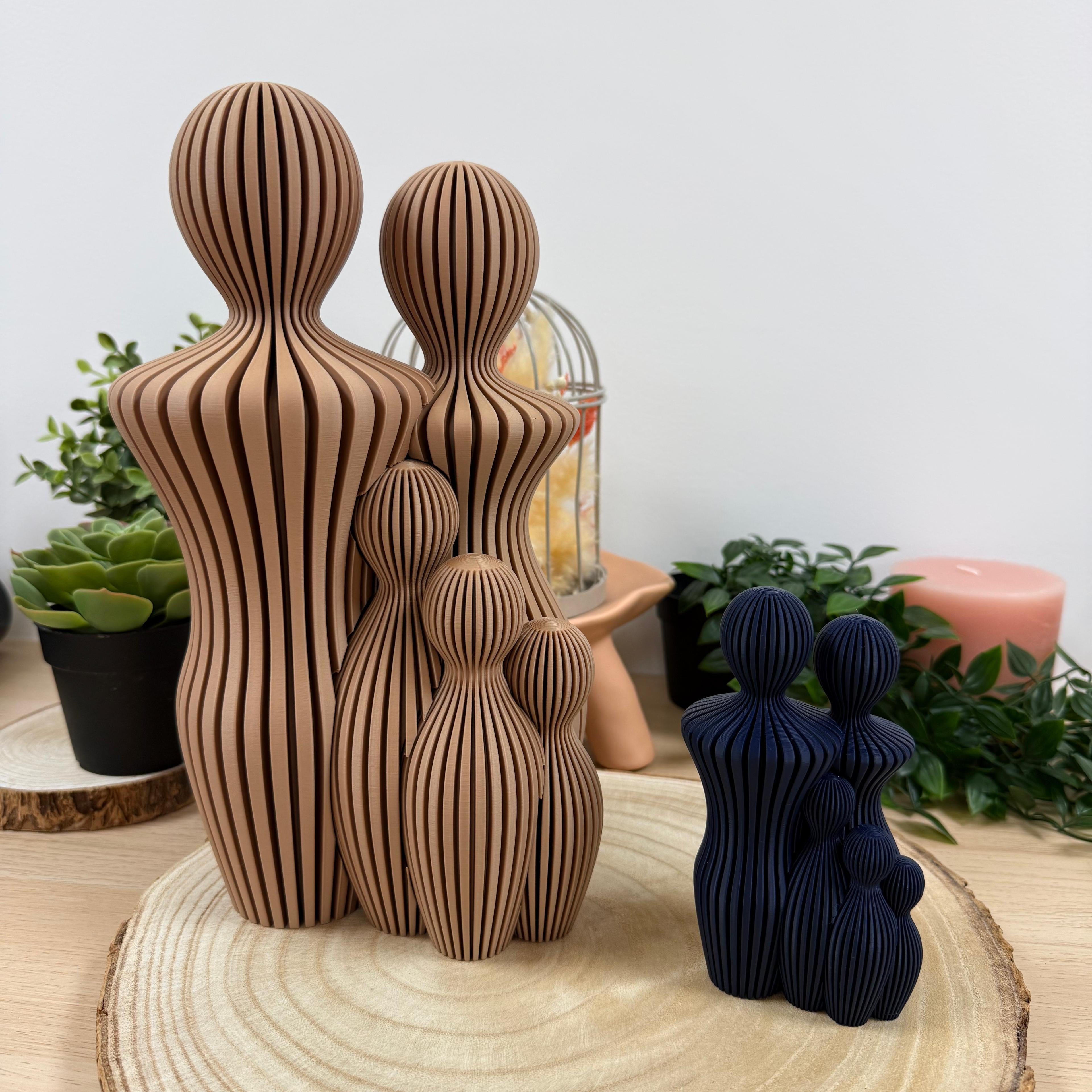 Famille avec 3 enfants imprimée en 3D | Décoration 3D - POMM Créations